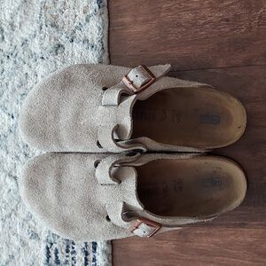 Birkenstock Suede Mules in Light Tan 41